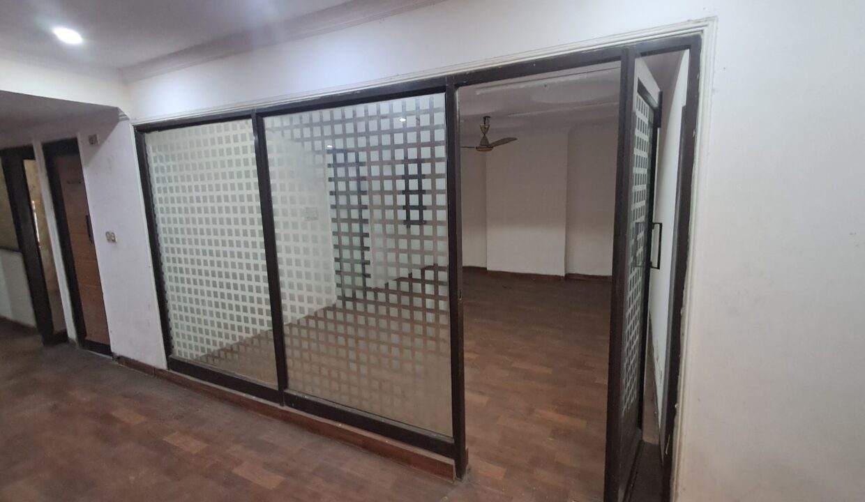Warehouse for Rent in Okhla with Office Attached