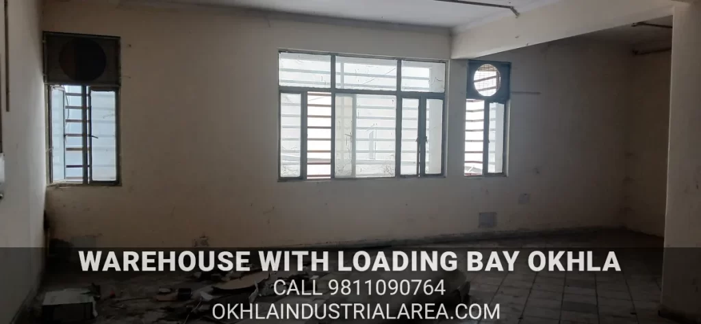 Ready to move warehouse with dock leveler loading bay Delhi.