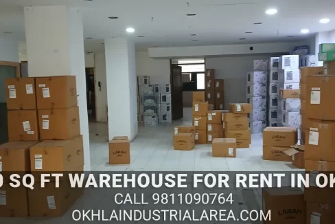 4000 sq ft warehouse in Okhla with loading dock for rent.
